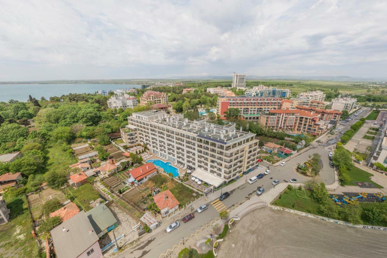 Penelopa Palace Apart Hotel & Spa Pomorie Exteriör bild